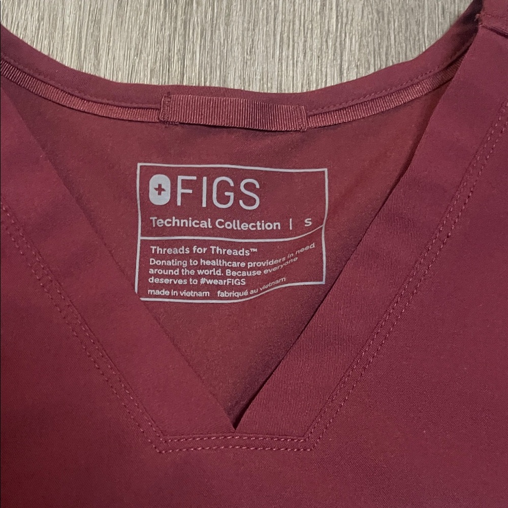 Figs Women's Maroon Short Sleeve Top - Picture 2 of 4